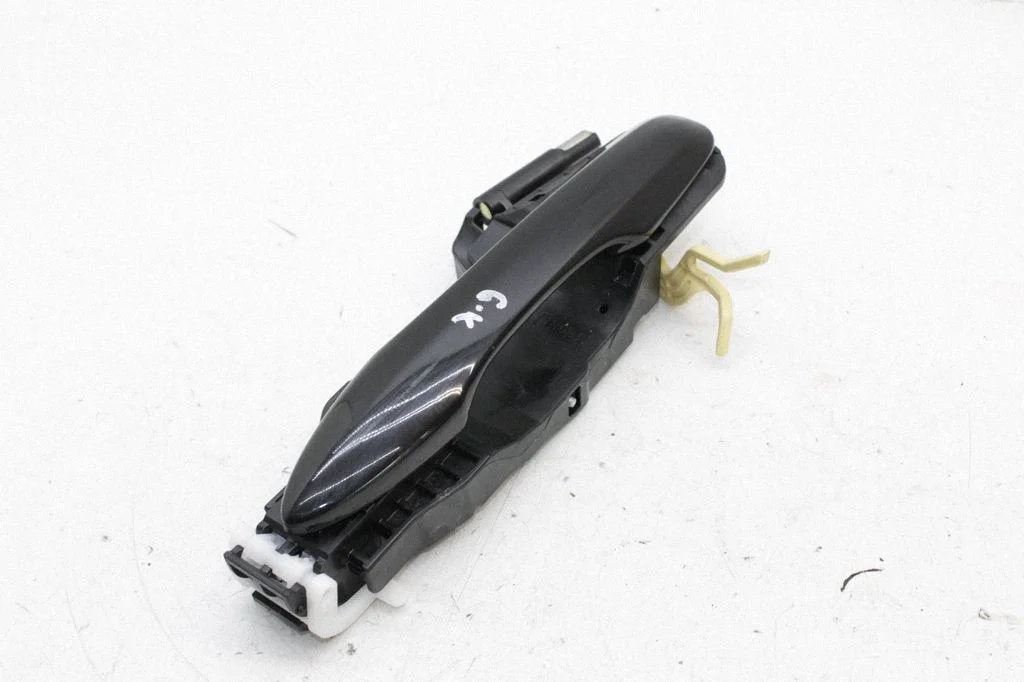 Front door exterior handle – Toyota Corolla E210 E21 (2018-)