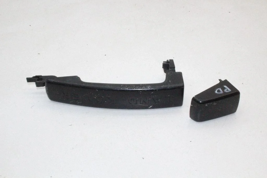 Front door exterior handle – Land Rover Discovery 3 - LR3 (2005-2009)