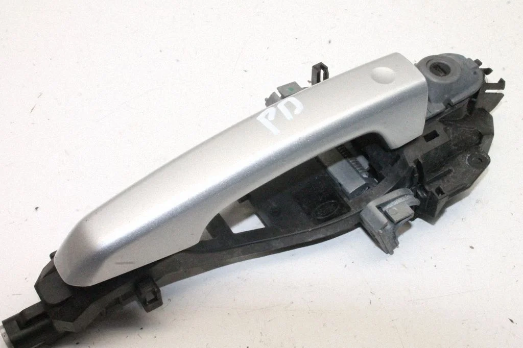 Front door exterior handle – Land Rover Discovery Sport (2014-)