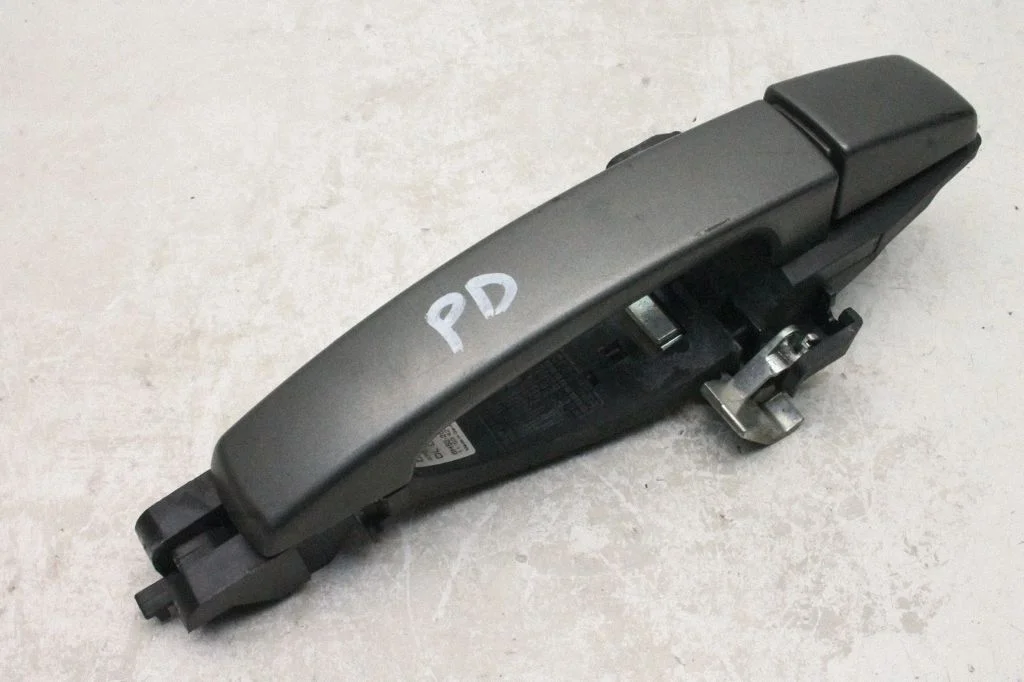 Ārējais atvēršanas rokturis – Land Rover Freelander 2 - LR2 (2007-2016)
