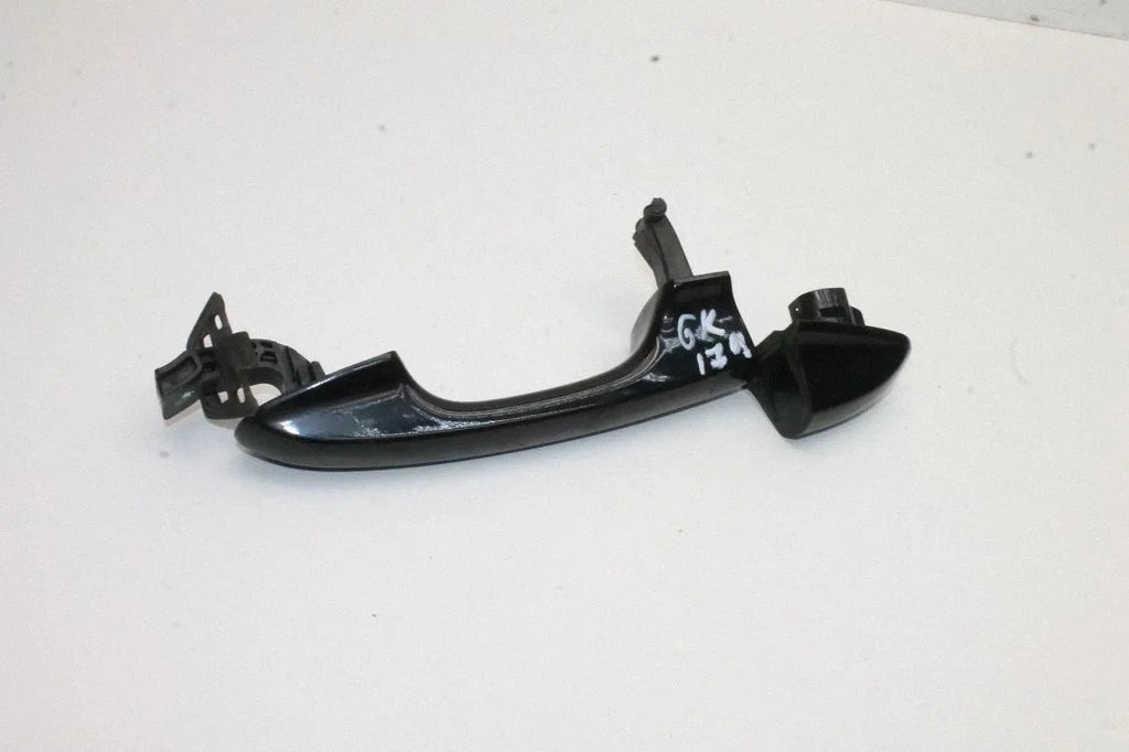 Front door exterior handle – Ford Fiesta (2017-)