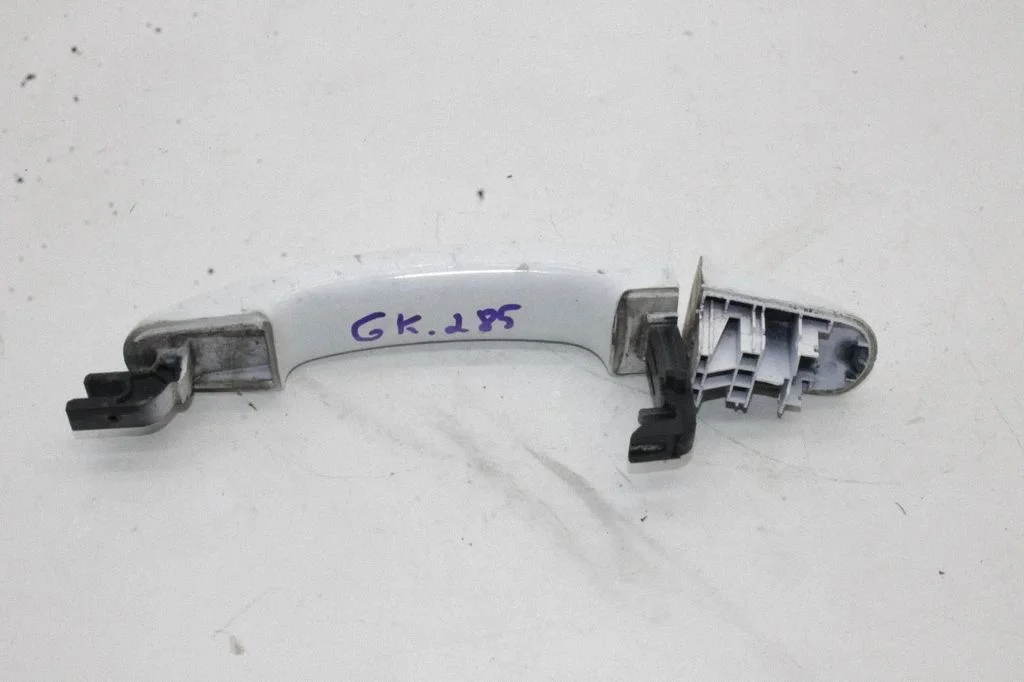 Front door exterior handle – Ford Focus (2010-2017)