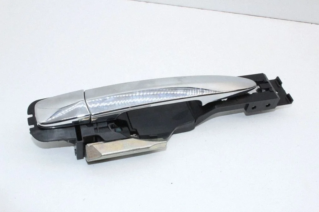 Front door exterior handle – Nissan Leaf II (ZE1) (2017-2025)