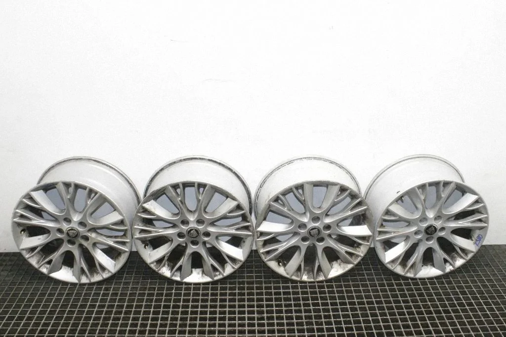 R18 alloy rim – Jaguar XF X250 (2007-2015)