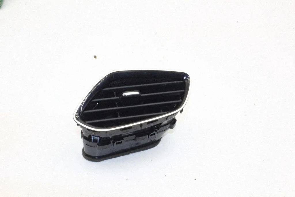 Dashboard air vent grill cover trim – Opel Grandland X (2017-2024)