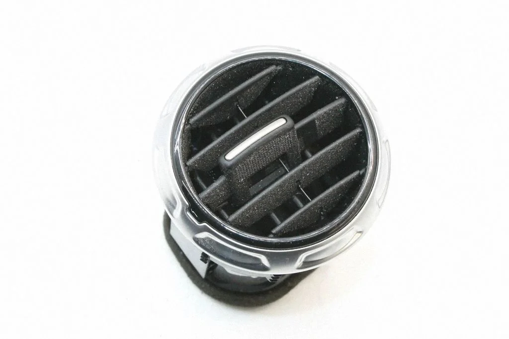 Kratka nawiewu szyby – Audi TT TTS Mk2 (2006-2014)