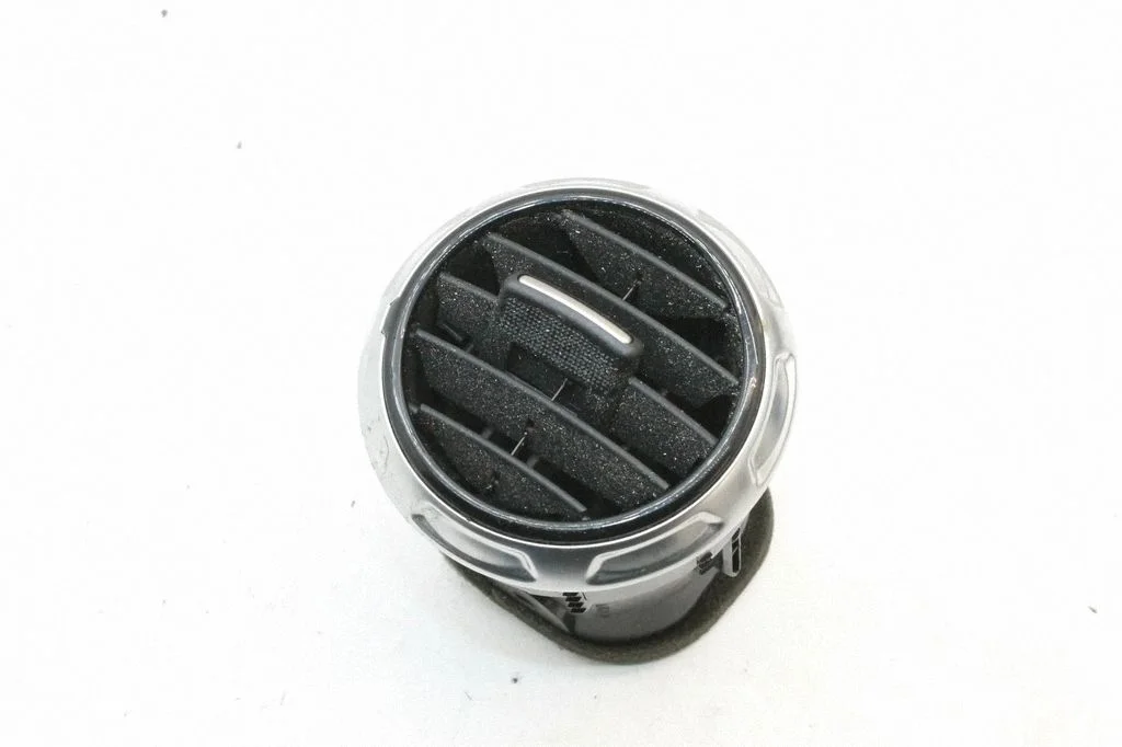 Kratka nawiewu szyby – Audi TT TTS Mk2 (2006-2014)