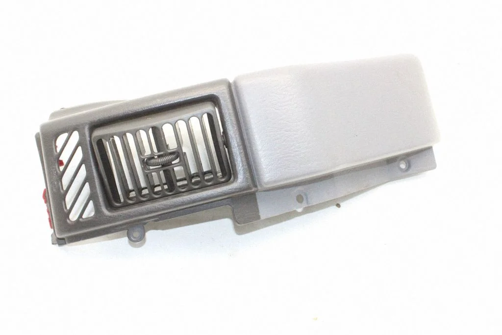 Dashboard air vent grill cover trim – Jeep Grand Cherokee (1993-1998)