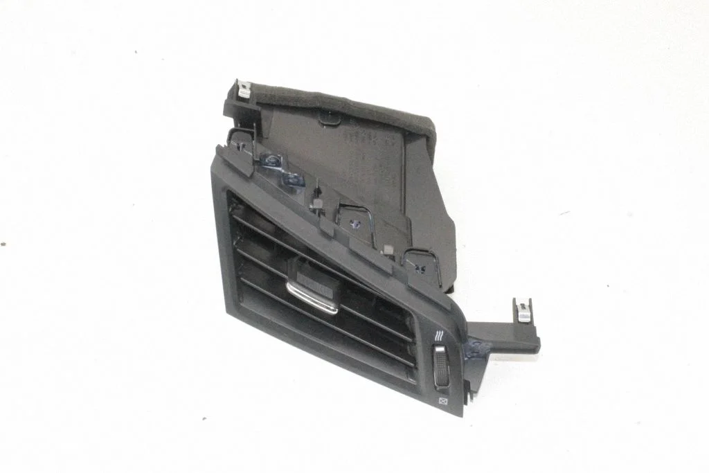 Dashboard air vent grill cover trim – Infiniti Q50 (2014-)