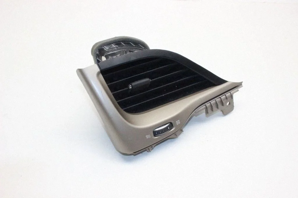 Dashboard air vent grill cover trim – Jeep Grand Cherokee (2010-2021)