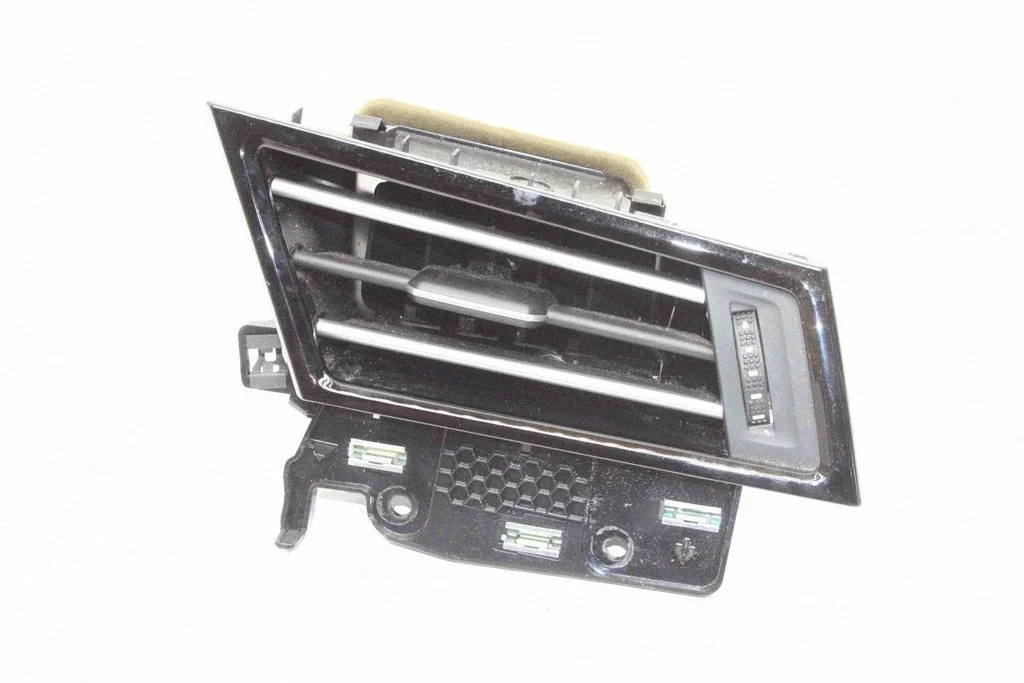 Paneļa gaisa restītes – Volkswagen Passat CC (2008-2016)
