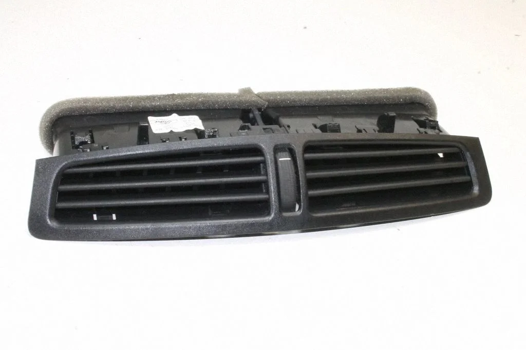 Dashboard air vent grill cover trim – Ford Kuga II (2013-2019)