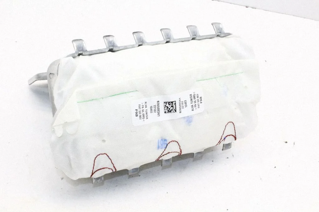 Passenger airbag 52211095