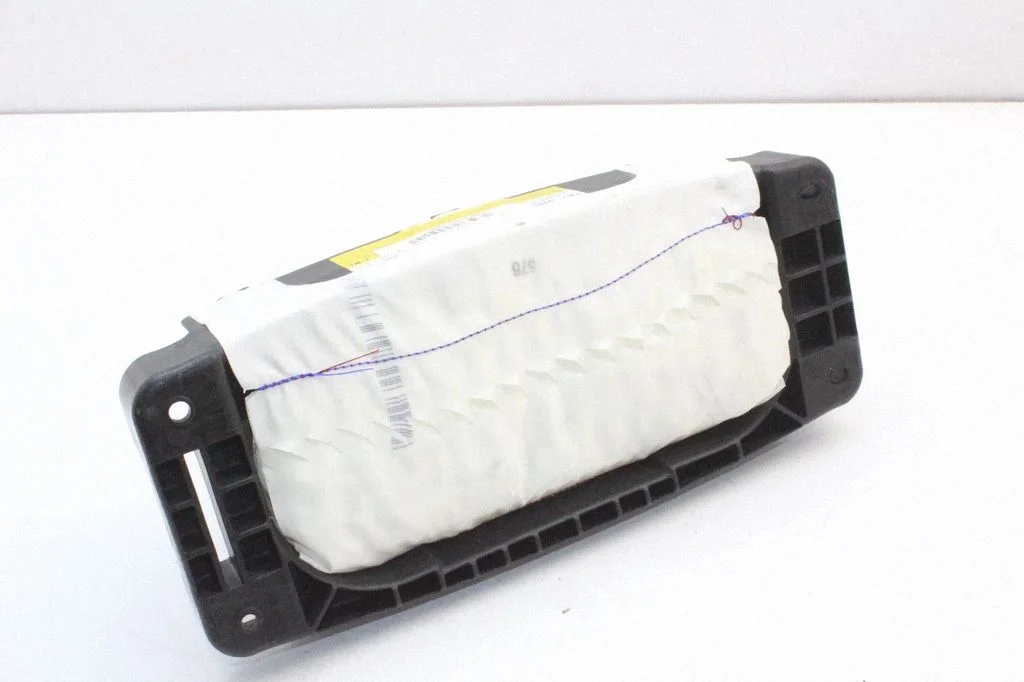 Passenger airbag – Mercedes-Benz B-Class W246 W242 (2011-2017)