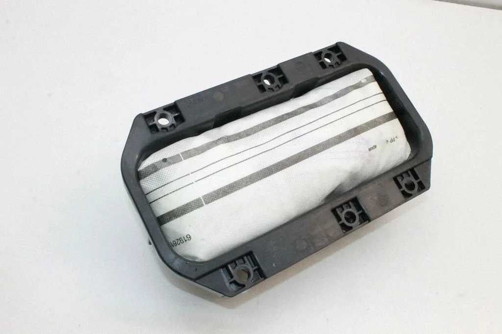Passenger airbag – Ford Kuga II (2013-2019)
