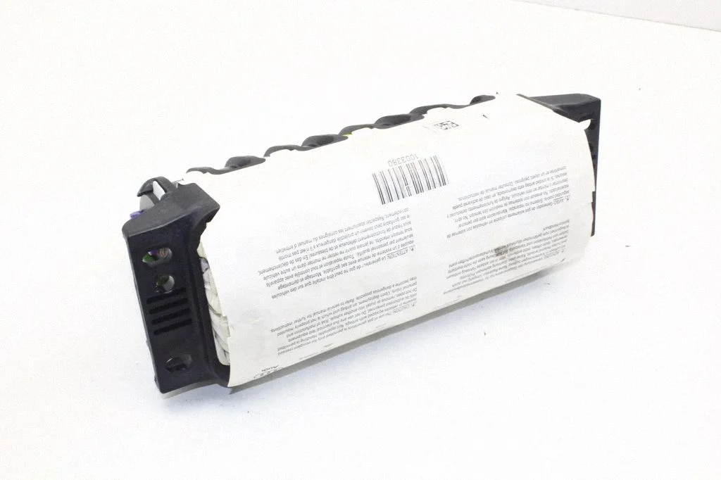 Passenger airbag – Audi TT TTS Mk2 (2006-2014)