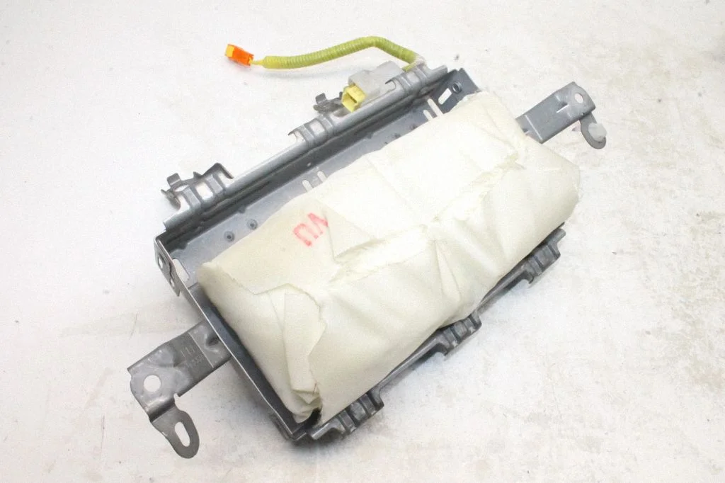 Kõrvalistuja turvapadi – Toyota Prius (XW30) (2009-2015)