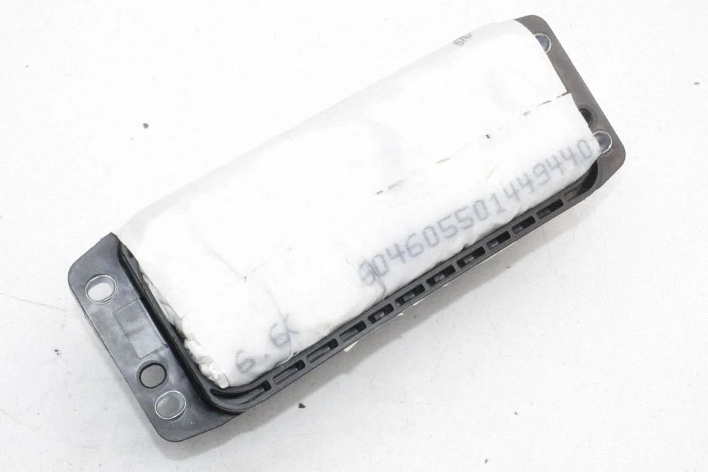 Passenger airbag – Audi A8 S8 D4 4H (2010-2016)