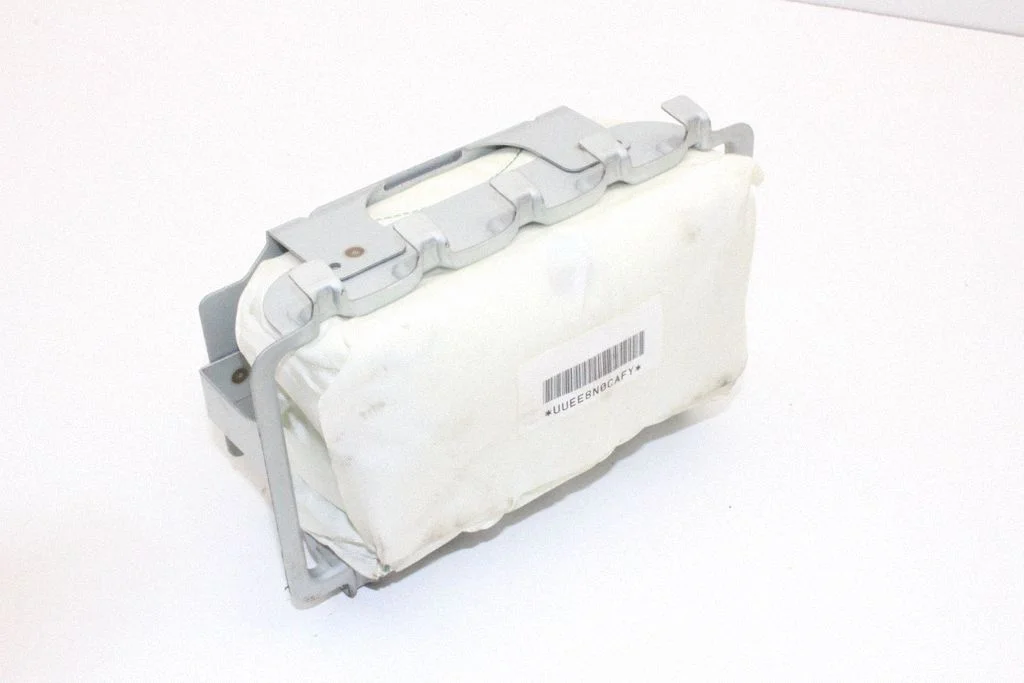 Pasažiera drošības spilvens – Mitsubishi Outlander (2013-2021)