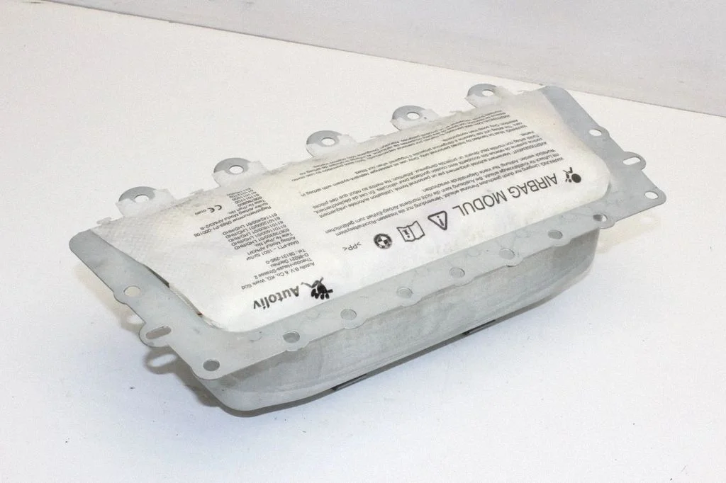 Pasažiera drošības spilvens – BMW 7. sērija F01 F02 F03 F04 (2008-2016)