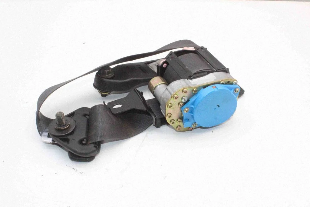Front seatbelt TKA72EJ307