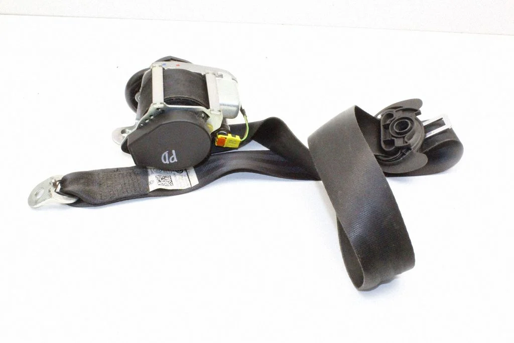Front seatbelt – Seat Alhambra (Mk2) (2010-)