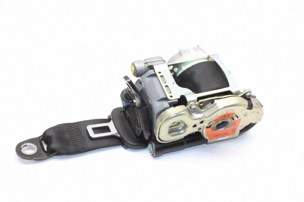 Front seatbelt – Audi TT TTS RS Mk3 8S (2014-)