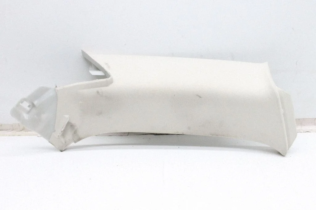(C) pillar trim – Volkswagen Passat CC (2008-2016)
