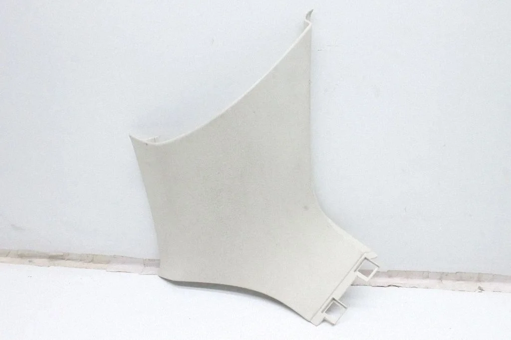 (C) pillar trim – Volkswagen Passat CC (2008-2016)