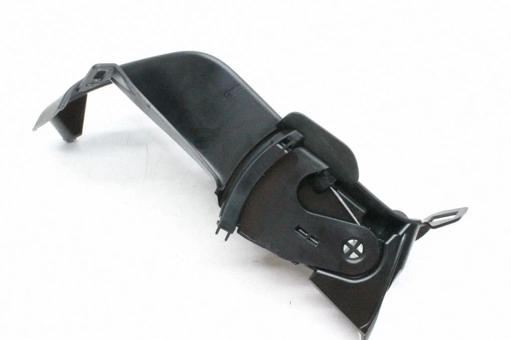 (C) pillar trim – Polestar 2 (2020-)