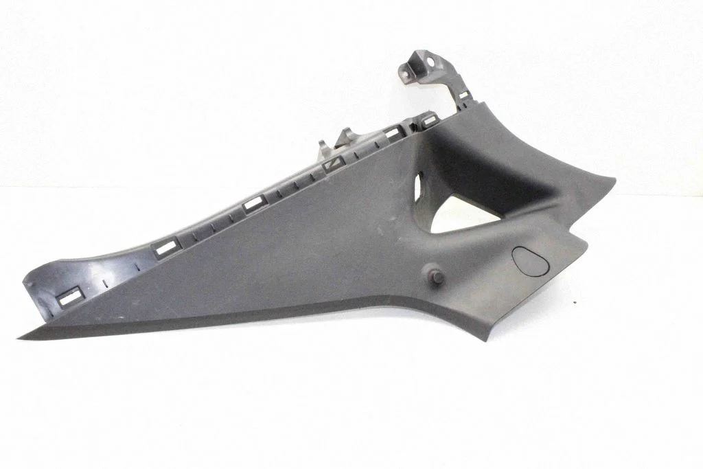 (C) pillar trim – Ford Mustang Mach-E (2020-)