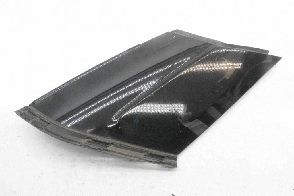 (C) pillar trim – Land Rover Range Rover Evoque L538 (2011-2018)