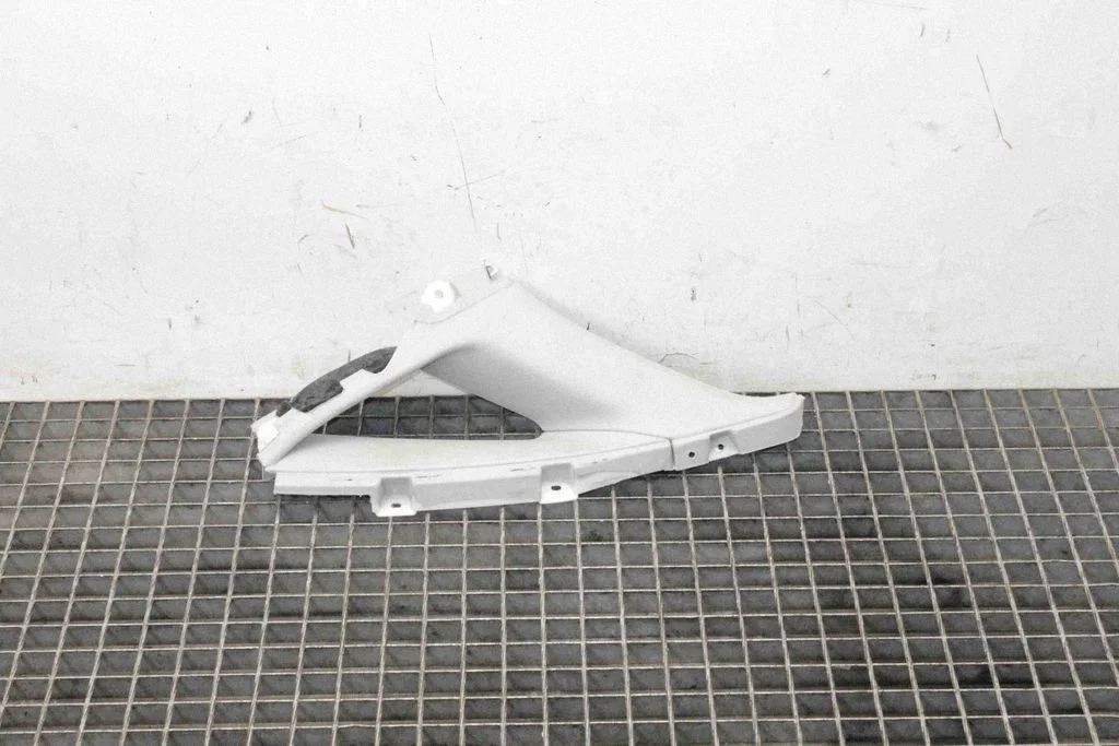(C) pillar trim – Audi A8 S8 D4 4H (2010-2016)