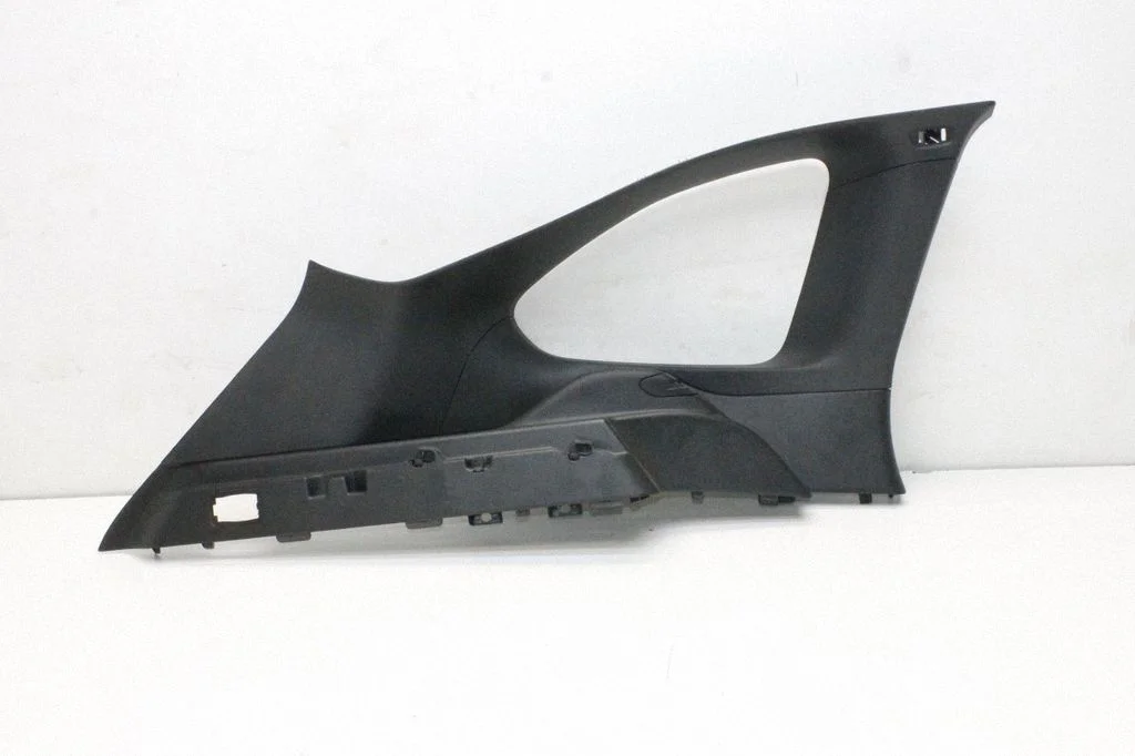 (C) pillar trim – BMW X1 F48 F49 (2015-2022)