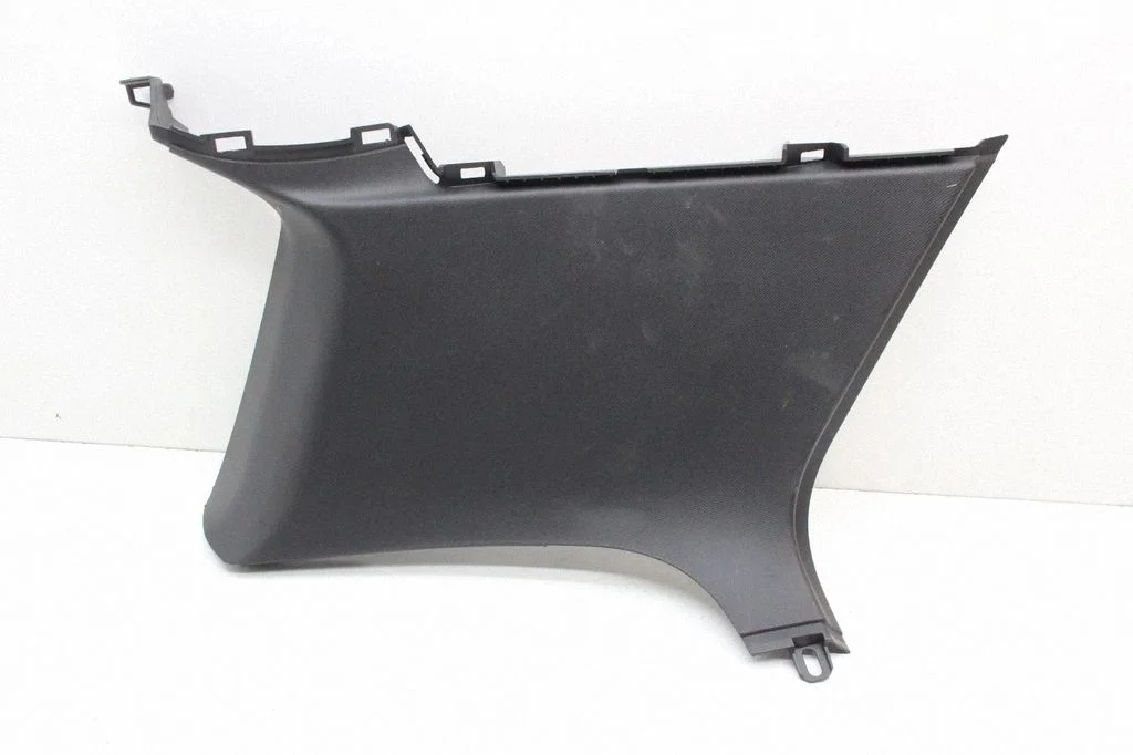 (C) statņa apdare – Volkswagen Golf Plus (2005-2013)