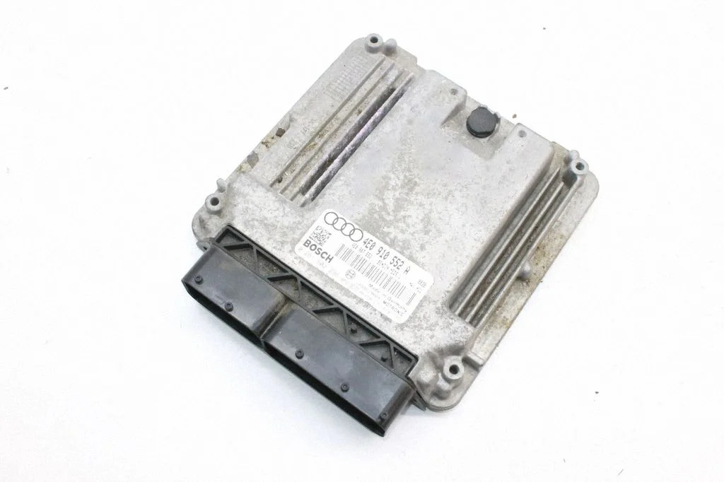 Mootori juhtplokk – Audi A8 S8 D3 4E (2002-2009)