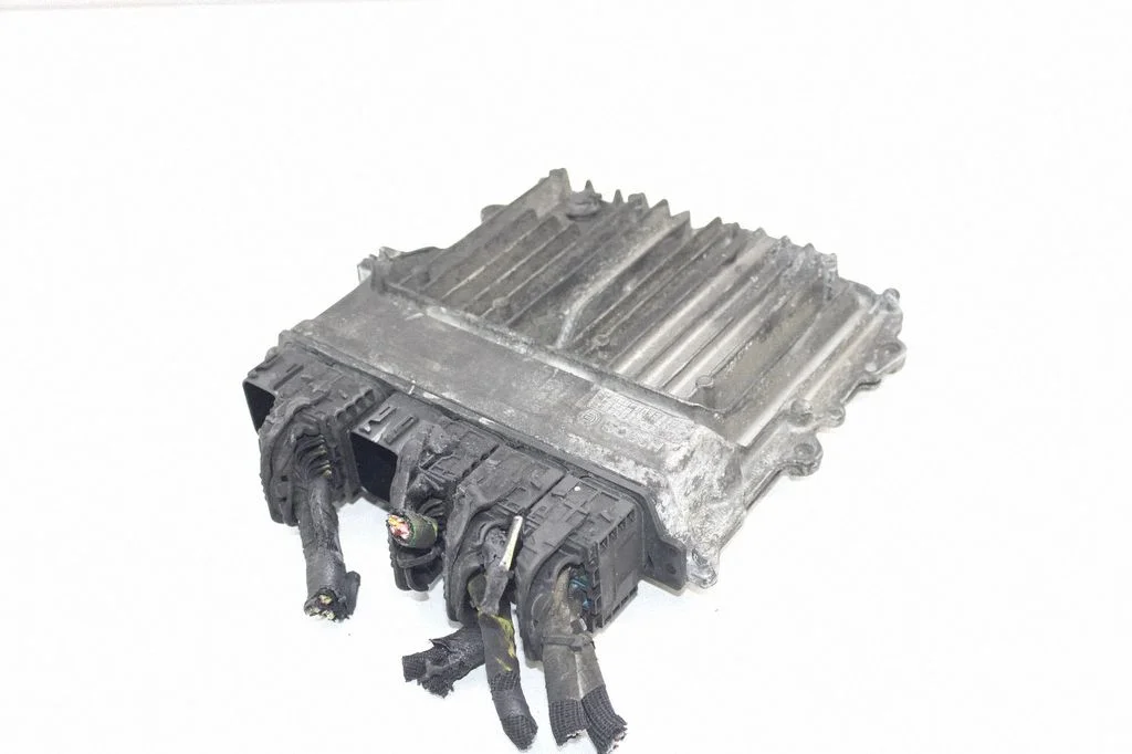 Dzinēja vadības bloks – BMW Series 3 M3 G80 (2020-)