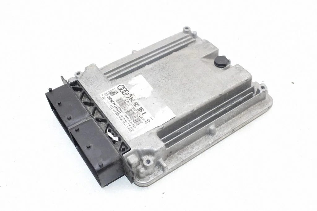 Mootori juhtplokk – Audi A4 S4 B9 (2015-2019)