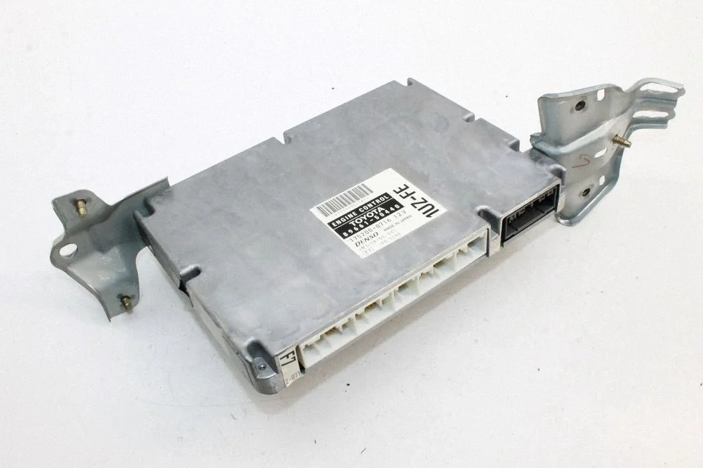 Engine control unit/module 8966150440