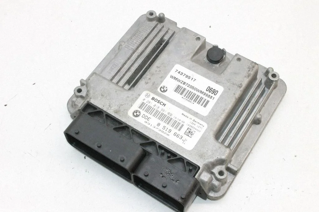 Engine control unit/module – Mini Cooper Countryman R60 (2011-2016)