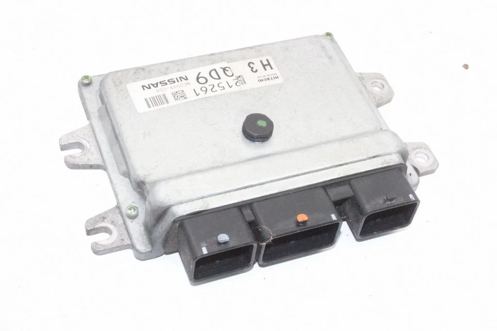 Engine control unit/module – Nissan Juke I F15 (2010-2018)