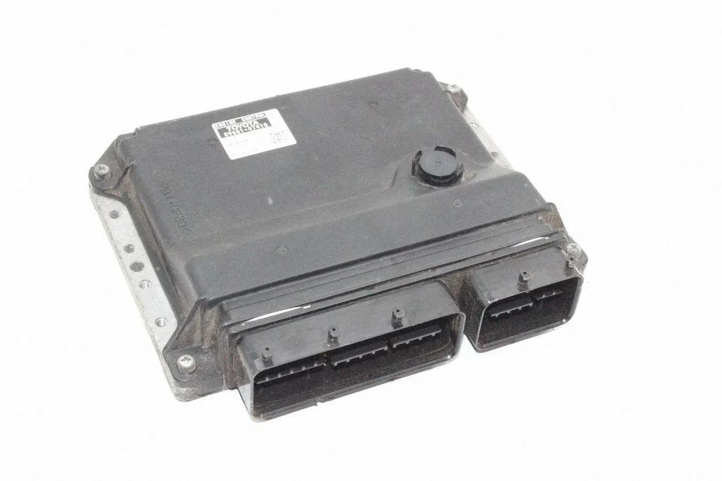 Engine control unit/module – Toyota Prius (XW30) (2009-2015)