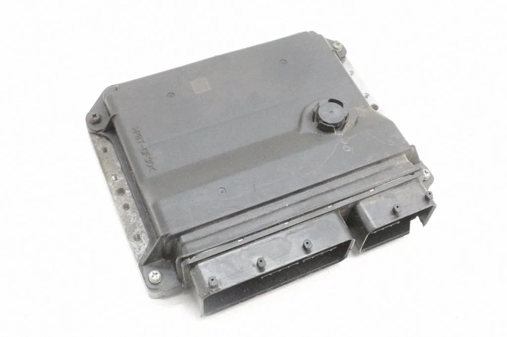 Dzinēja vadības bloks – Toyota RAV 4 (XA40) (2012-2018)