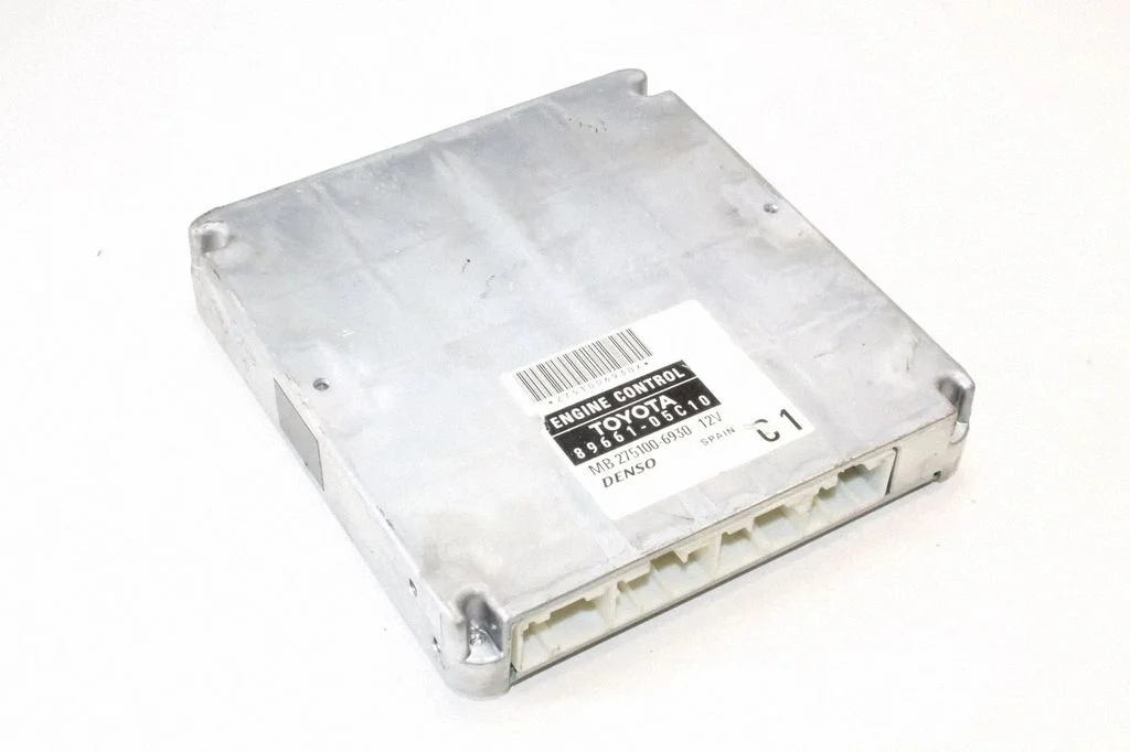 Engine control unit/module – Toyota Avensis T250 (2006-2009)