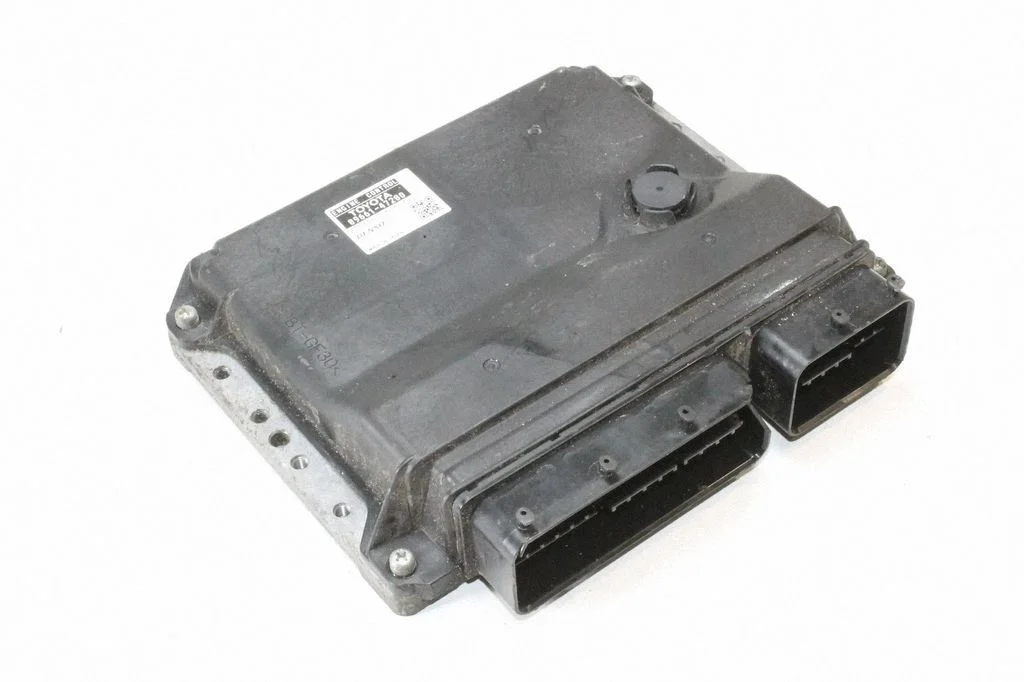 Engine control unit/module – Toyota Prius (XW30) (2009-2015)