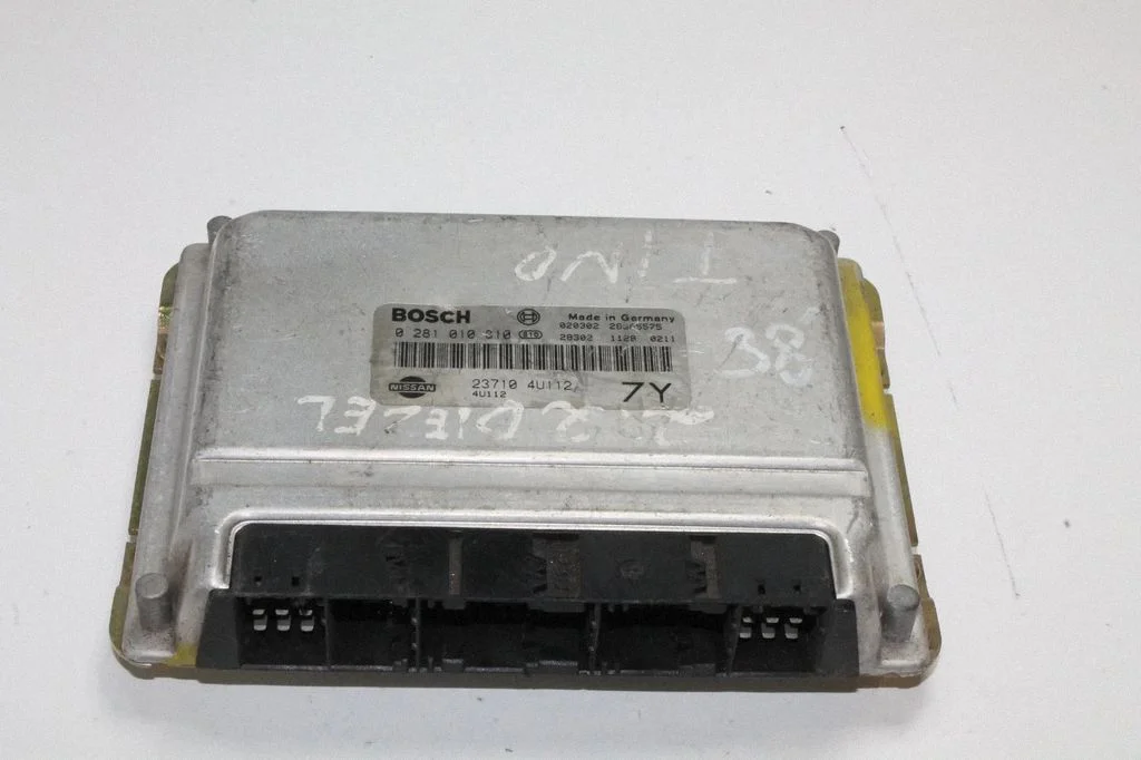 Mootori juhtplokk – Nissan Almera N16 (2000-2010)