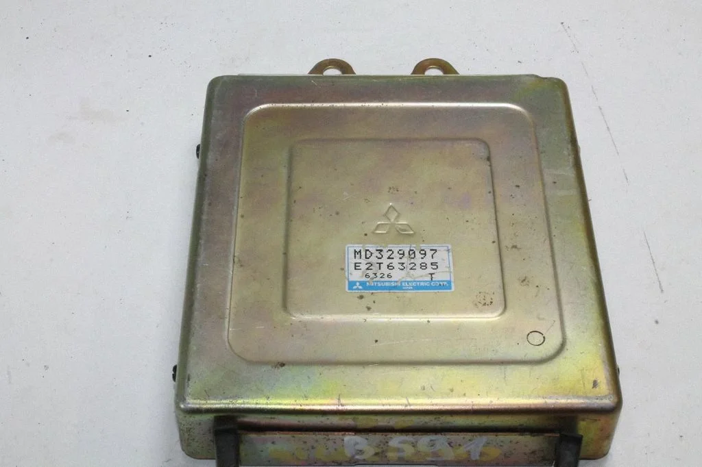 Engine control unit/module – Chrysler Grand Voyager III (1995-2000)