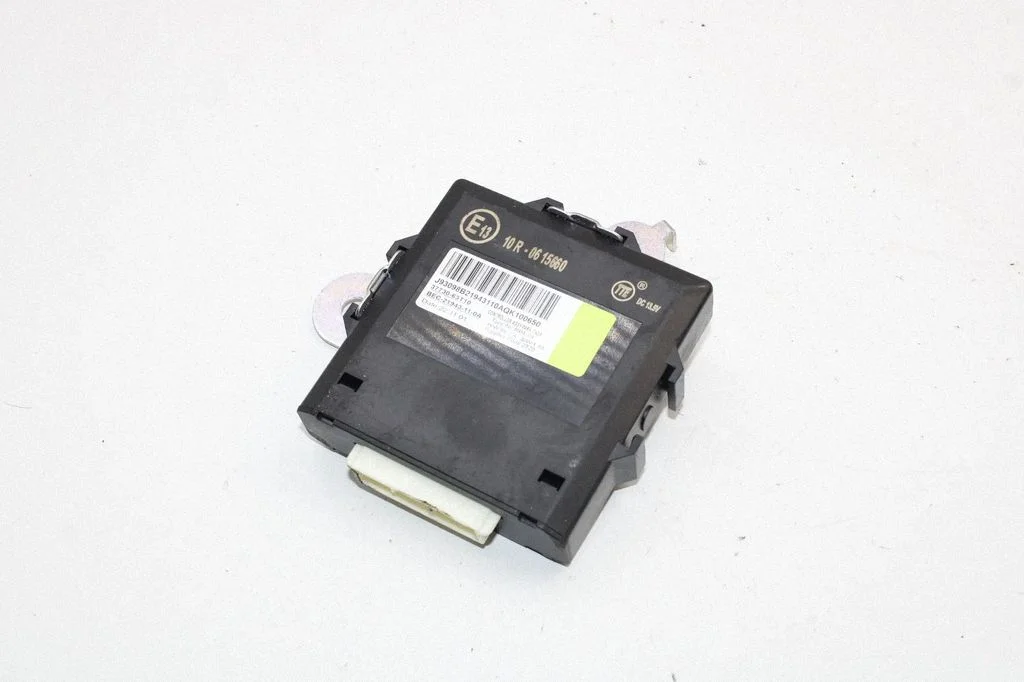 Parking PDC control unit/module – Suzuki SX4 S-Cross (2021-)