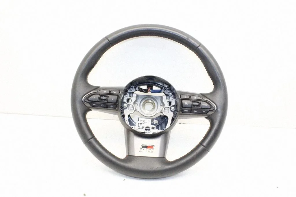 Stūre – Toyota Yaris XP210 (2020-)
