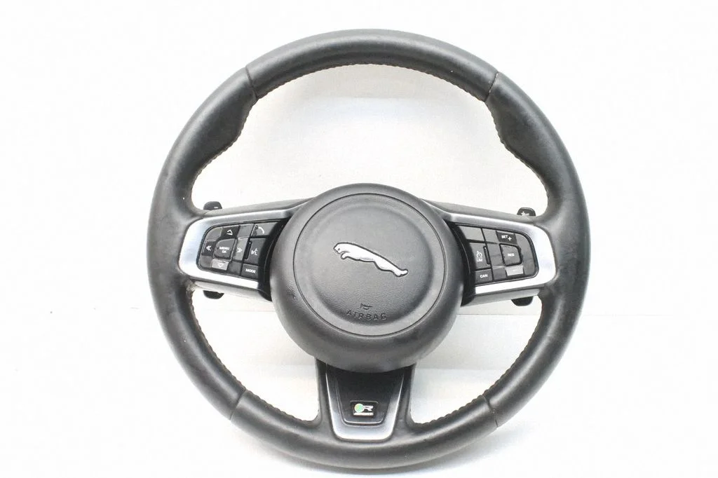 Steering wheel – Jaguar XE (2015-)